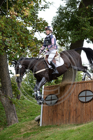 Nana Dalton_ABSOLUT OPPOSITION_LRBHT_MR19_129068