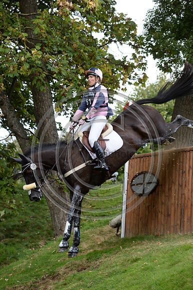Nana Dalton_ABSOLUT OPPOSITION_LRBHT_MR19_129070