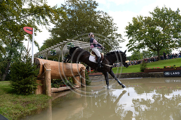 Nana Dalton_ABSOLUT OPPOSITION_LRBHT_PN19_119646