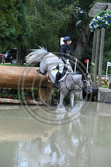Oliver Townend_BALLAGHMOR CLASS_LRBHT_PN19_120601