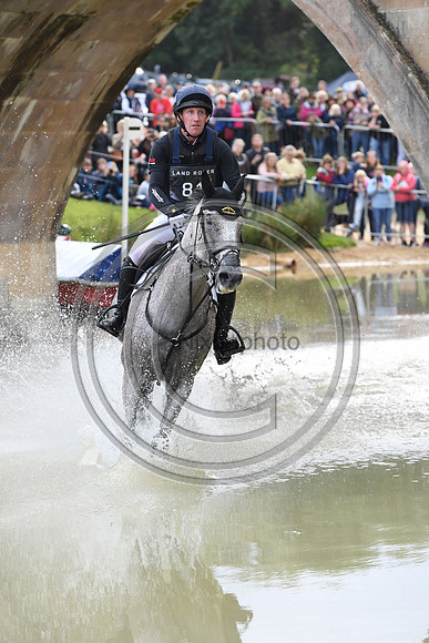 Oliver Townend_BALLAGHMOR CLASS_LRBHT_TM19_119743