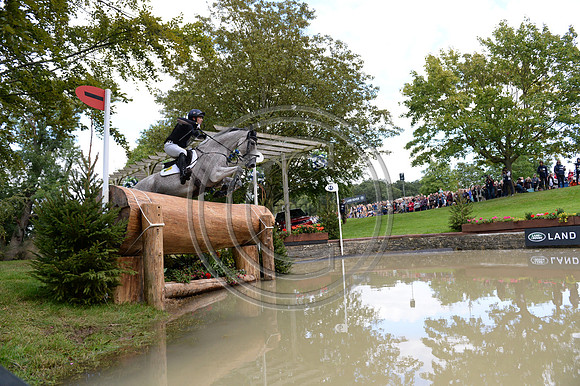 Oliver Townend_BALLAGHMOR CLASS_PN19_122116