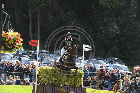 Piggy French_VANIR KAMIRA_LRBHT_TM19_119695