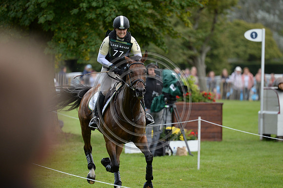 Pippa Funnell_MGH GRAFTON STREET_LRBHT_PN19_119238