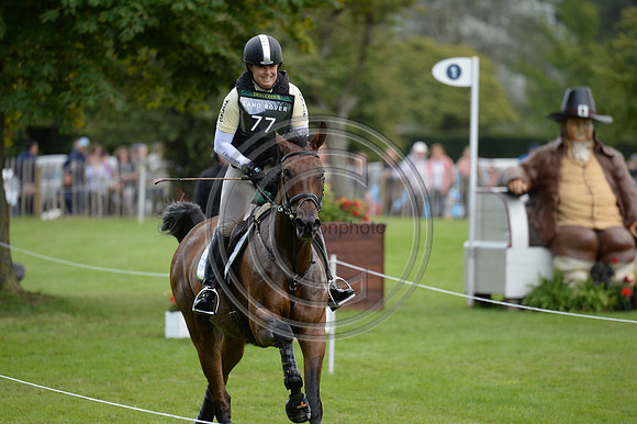 Pippa Funnell_MGH GRAFTON STREET_LRBHT_PN19_119240