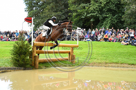 Pippa Funnell_MGH GRAFTON STREET_LRBHT_PN19_119284