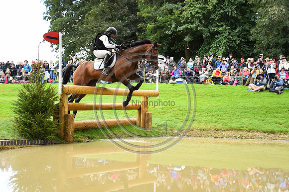 Pippa Funnell_MGH GRAFTON STREET_LRBHT_PN19_119285