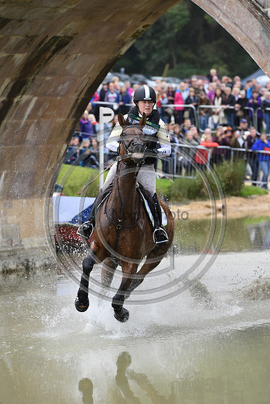 Pippa Funnell_MGH GRAFTON STREET_LRBHT_TM19_38646
