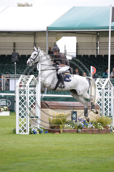 Richard P Jones_ALFIES CLOVER_LRBHT_MR19_129135