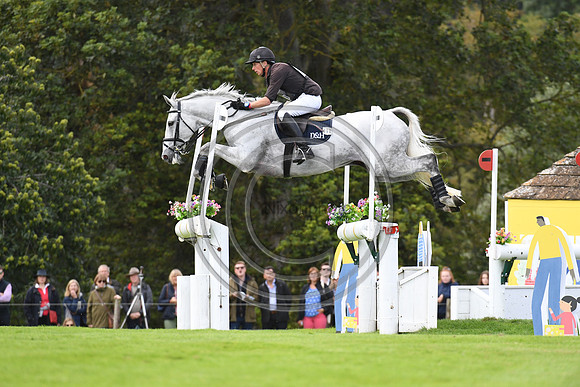 Richard P Jones_ALFIES CLOVER_LRBHT_PN19_120274