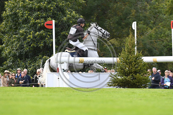 Richard P Jones_ALFIES CLOVER_LRBHT_PN19_120303