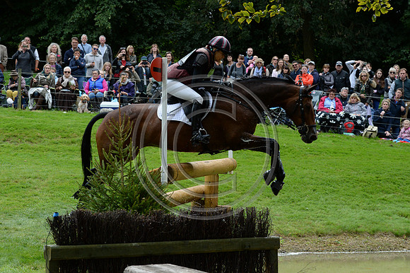 Sarah Bullimore_REVE DU ROUET_LRBHT_MR19_128575
