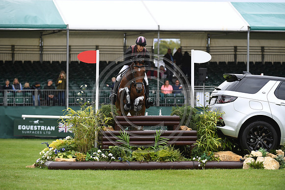 Sarah Bullimore_REVE DU ROUET_LRBHT_PN19_120072