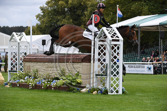 Sarah Bullimore_REVE DU ROUET_LRBHT_PN19_120083