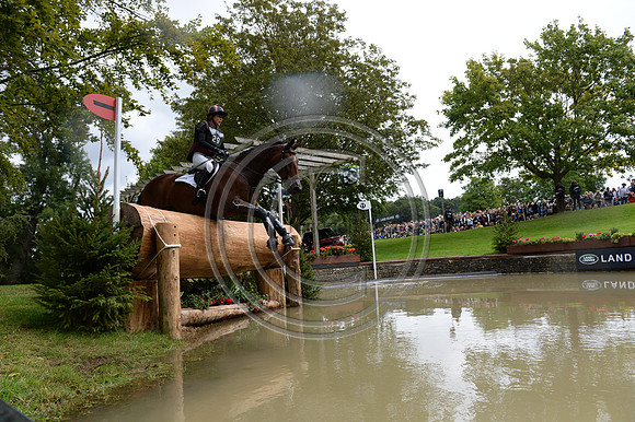 Sarah Bullimore_REVE DU ROUET_PN19_121343