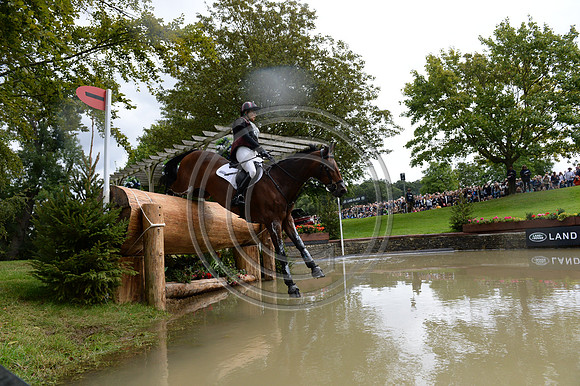 Sarah Bullimore_REVE DU ROUET_PN19_121345