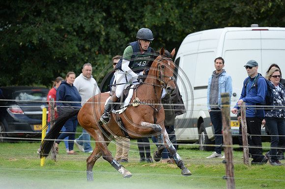 Simon Grieve_THE RUTMAN_LRBHT_MR19_129008