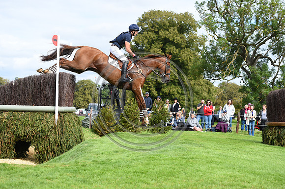 Tim Price_BANGO_LRBHT_PN19_120870