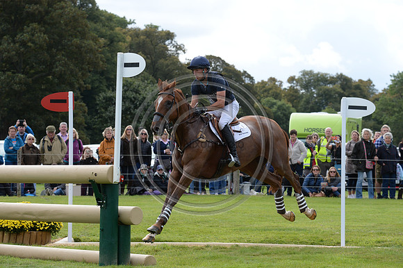 Tim Price_BANGO_LRBHT_PN19_128268