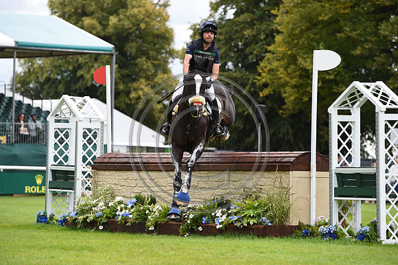 Ben Hobday_HARELAW WIZARD_PN19_121037