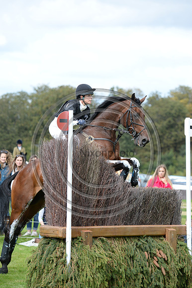 Dee Kennedy_CHEQUERS PLAYBOY_LRBHT_MR19_128946