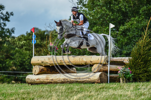 James Avery_COOLEY LORD LUX_Burgham_20PN_84716
