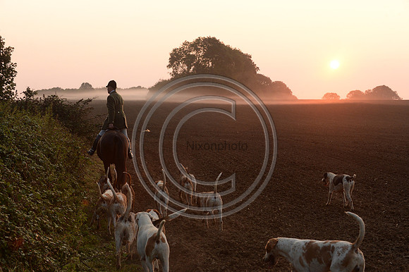 Bicester with Whaddon Chase Hunt 14 09 20