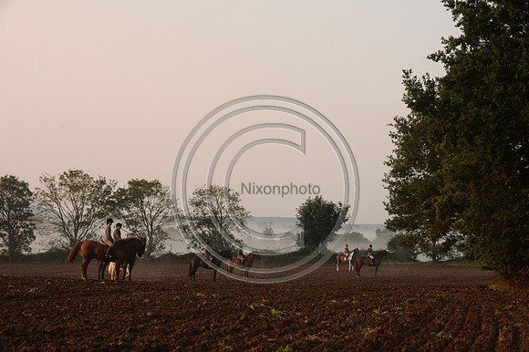 Bicester with Whaddon Chase Hunt 14 09 20