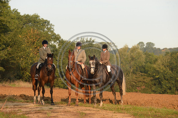 Bicester with Whaddon Chase Hunt 14 09 20