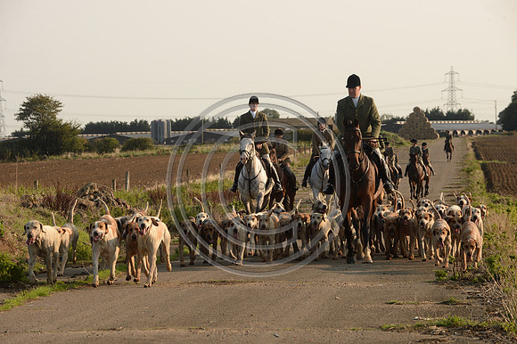 Bicester with Whaddon Chase Hunt 14 09 20