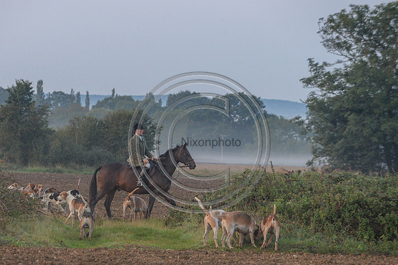 Bicester with Whaddon Chase Hunt 14 09 20