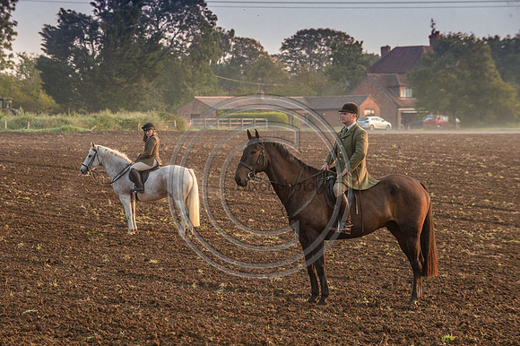 Bicester with Whaddon Chase Hunt 14 09 20