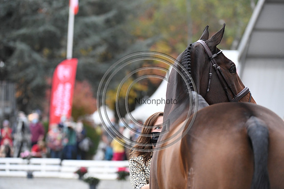 Laura COLLETT_LONDON 52 _PauCCI5_20PN_114633