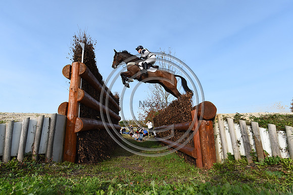 Laura COLLETT_LONDON 52_PauCCI5_20PN_117335