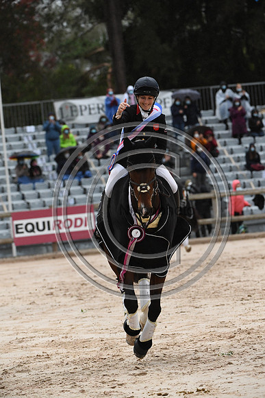 Laura COLLETT_LONDON 52_PauCCI5_20PN_119356