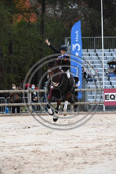 Laura COLLETT_LONDON 52_PauCCI5_20PN_119365