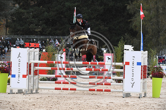 Laura COLLETT_LONDON 52_PauCCI5_20PN_119613