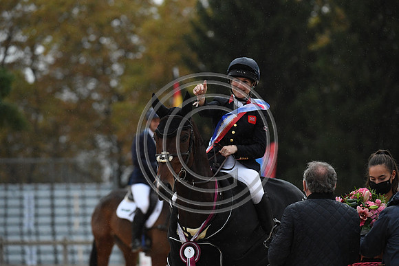 Laura COLLETT_LONDON 52_PauCCI5_20PN_119261