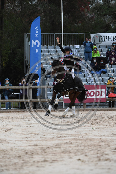 Laura COLLETT_LONDON 52_PauCCI5_20PN_119358
