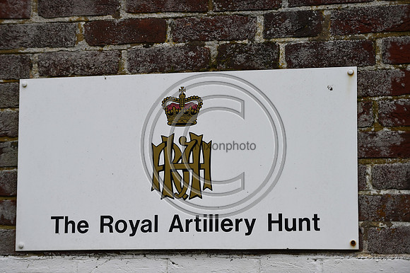 RAHunt_Hunting_PN24_123000