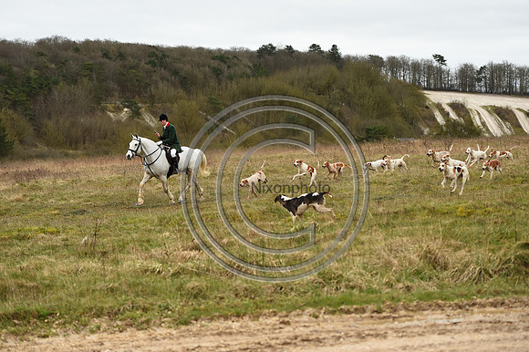 RAHunt_Hunting_PN24_123176