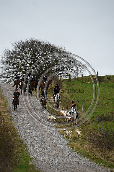 RAHunt_Hunting_PN24_123188