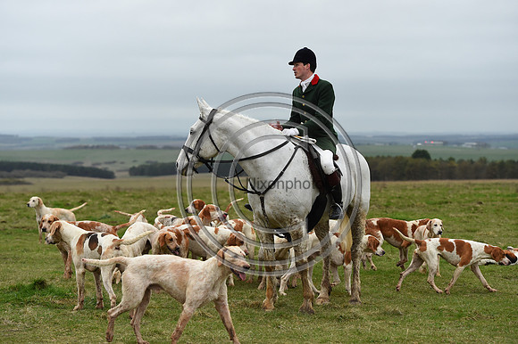 RAHunt_Hunting_PN24_123205