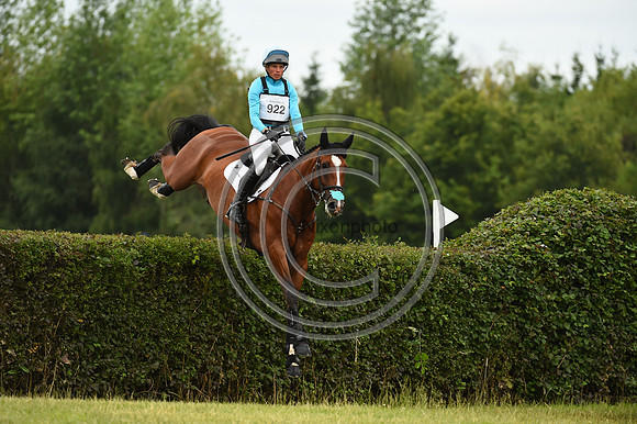 HorseNo922_Aston3_20PN_70858