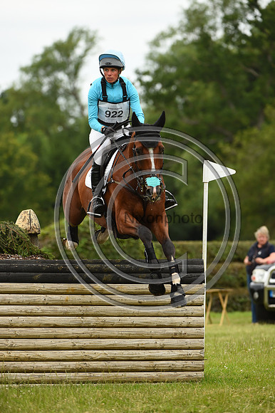 HorseNo922_Aston3_20PN_70861