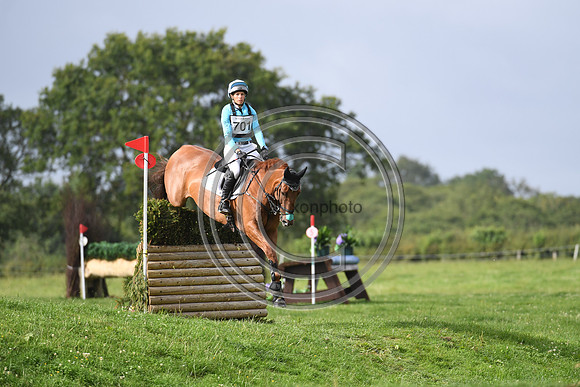 HorseNo701_Burgham_20PN_87988