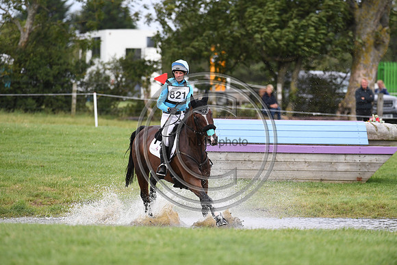 HorseNo821_Burgham_20PN_88410