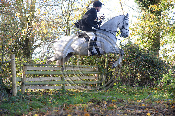 Worcestershire_Hunting_20PN_121195