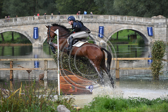 CRAMBAMBOLI_Blenheim_PN17_98138