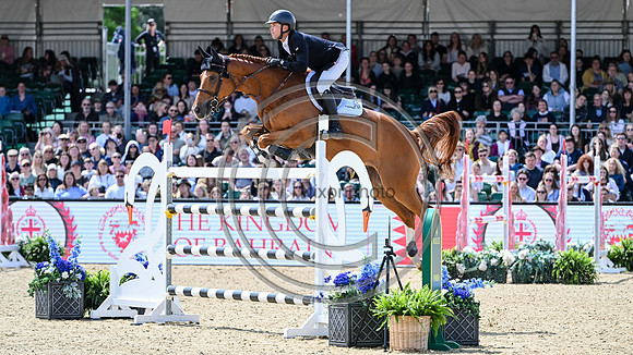 Kent Farrington_Landon_RWHS_PN24_132216